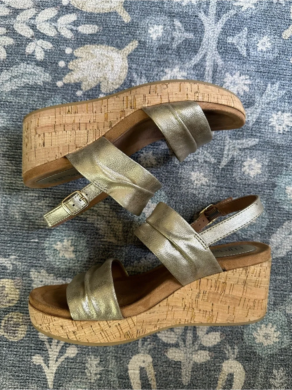 Eurosoft by Sofft Kahley Gold Cork Wedge Sandals Size 7